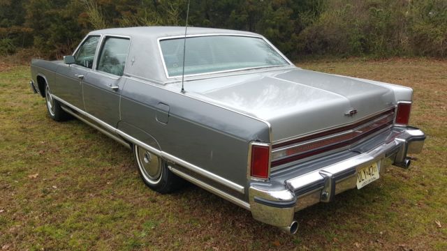1977 Lincoln Continental WILLIAMSBURG EDITION - photo 4