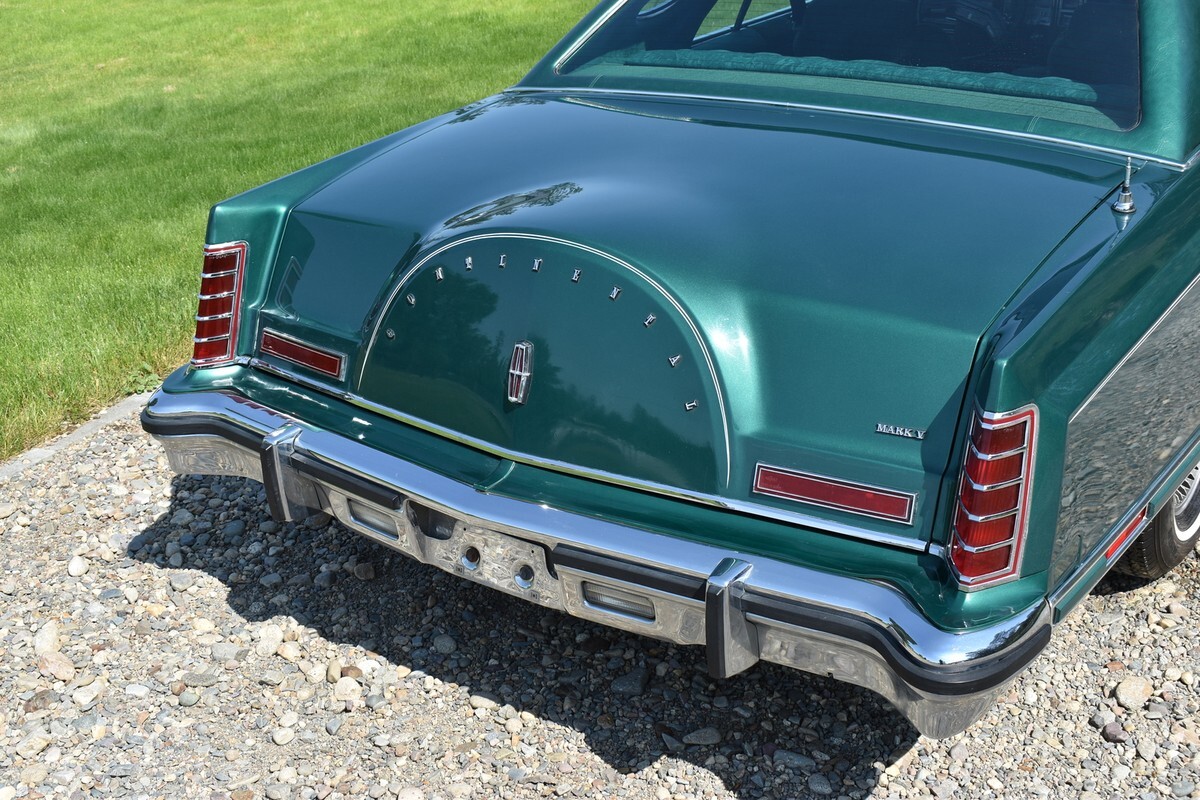 1977 Lincoln Mark Series - photo 11
