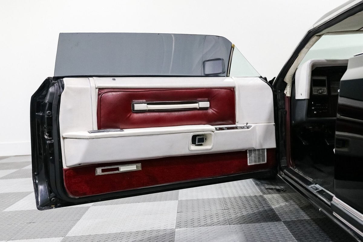 1977 Lincoln Mark Series - photo 13