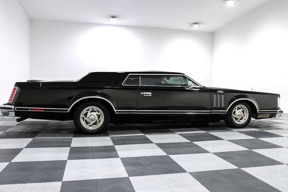 1977 Lincoln Mark Series - photo 8