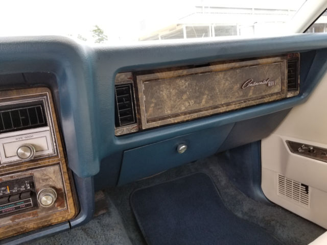 1977 Lincoln Continental Mark V - photo 8