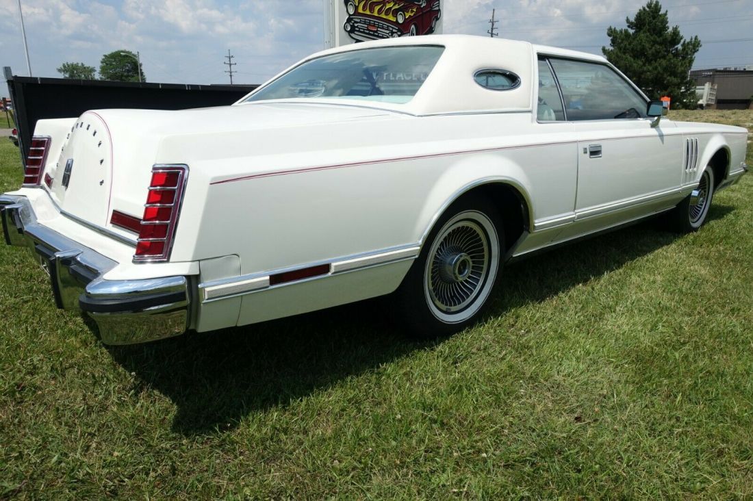 1977 Lincoln Other - photo 4