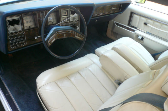1977 Lincoln Mark Series - photo 11