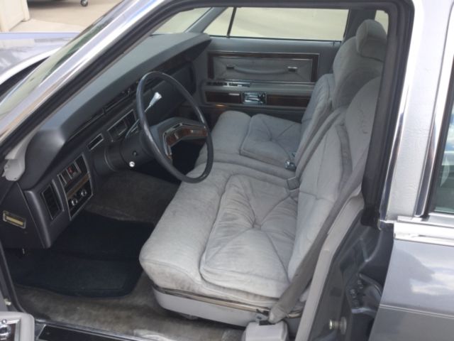 1977 Lincoln Town Car - photo 7