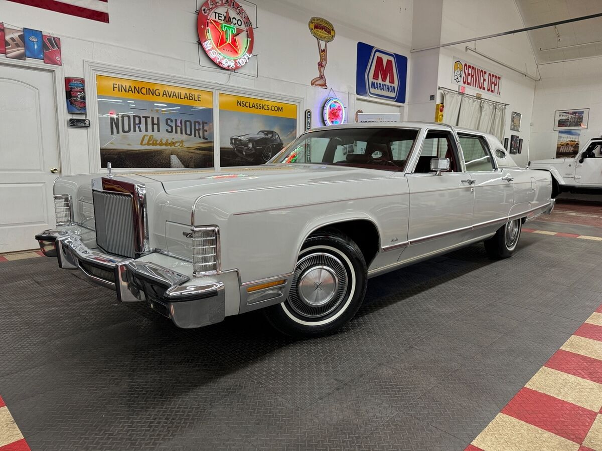1977 LINCOLN Town Car Only 45k Original Miles Survivor-SEE VIDEO - photo 2