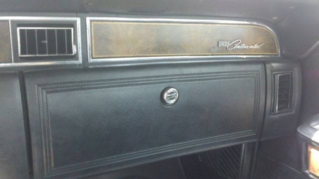 1977 Lincoln Town Car Town Car - photo 8