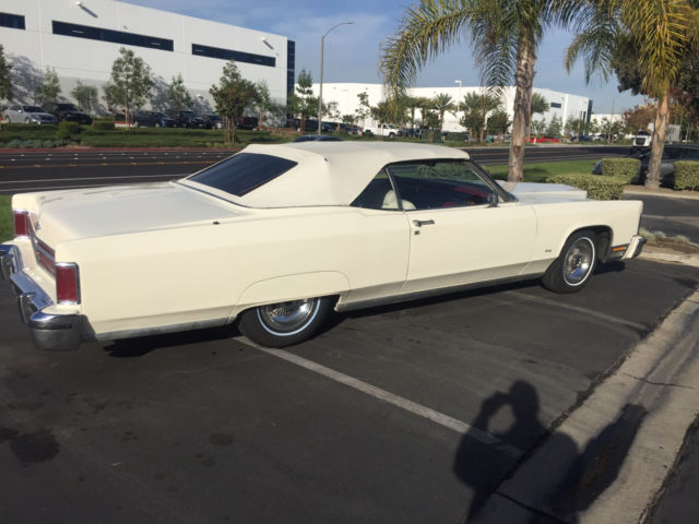 1977 Lincoln Town Car - photo 4