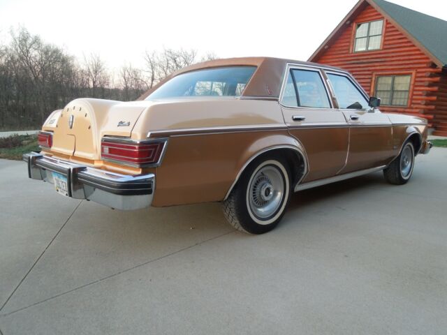 1977 Lincoln Other - photo 10