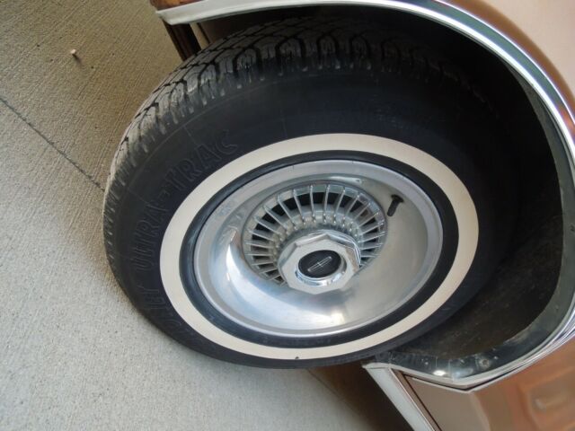 1977 Lincoln Other - photo 11