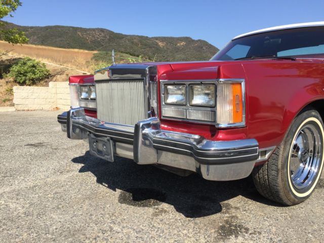 1977 Lincoln Town Car Town Car - photo 4