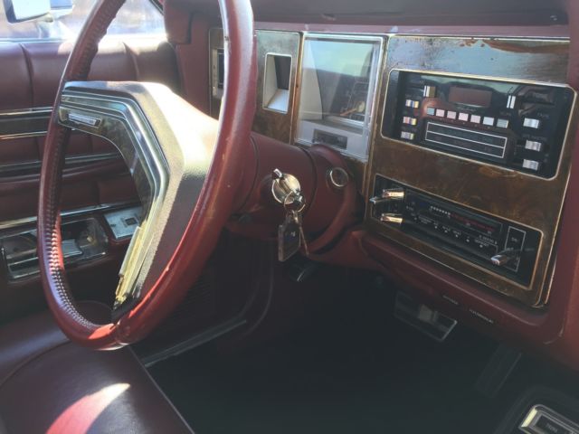 1977 Lincoln Town Car Town Car - photo 7