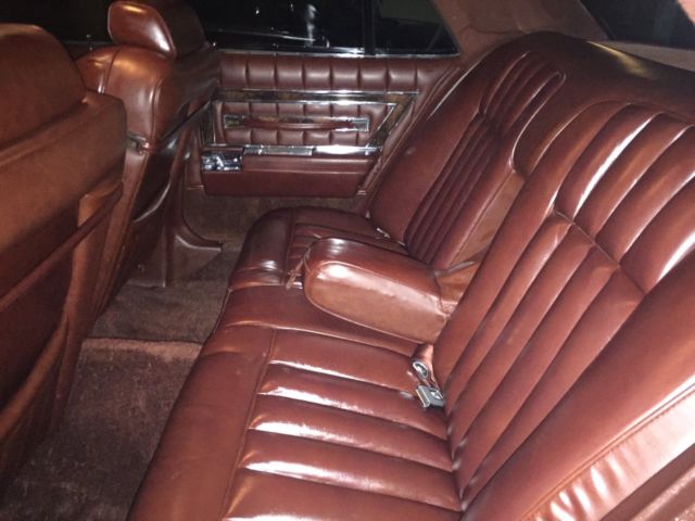 1977 Lincoln Town Car Versailles - photo 9