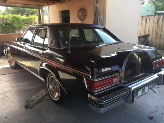 1977 Lincoln Town Car Versailles - photo 5
