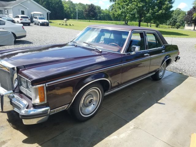 1977 Lincoln Versailles Low mileage garage kept 1977 Lincoln Lincoln Versailles loaded