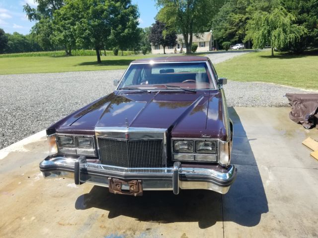 1977 Lincoln Lincoln Versailles loaded - photo 5