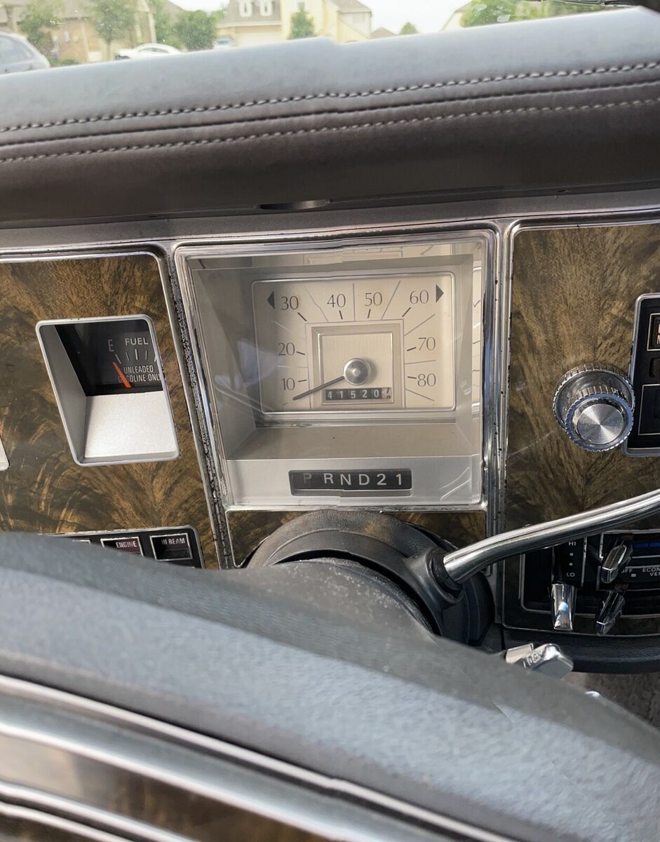 1977 Lincoln Versailles - photo 7