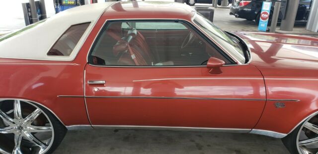 1977 Chevrolet Malibu With only 26K original miles rare 2nd owner - photo 3