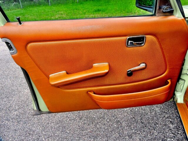 1977 Mercedes-Benz E-Class 240D DIESEL Auto - photo 12