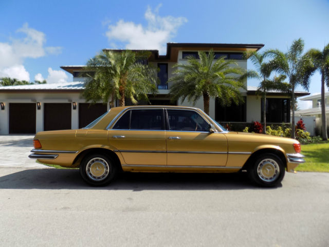 1977 Mercedes 280 Se sedan Euro Spec car 4 speed with only 82 k miles Show Cond. 1977 Mercedes-Benz 200-Series