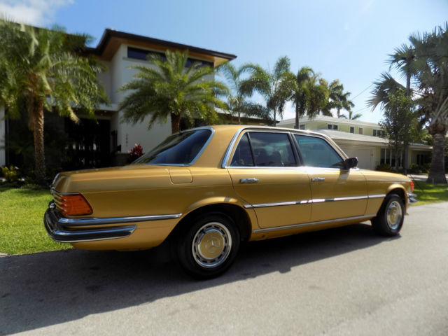 1977 Mercedes-Benz 200-Series - photo 3