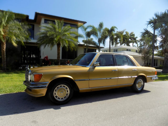 1977 Mercedes-Benz 200-Series - photo 4
