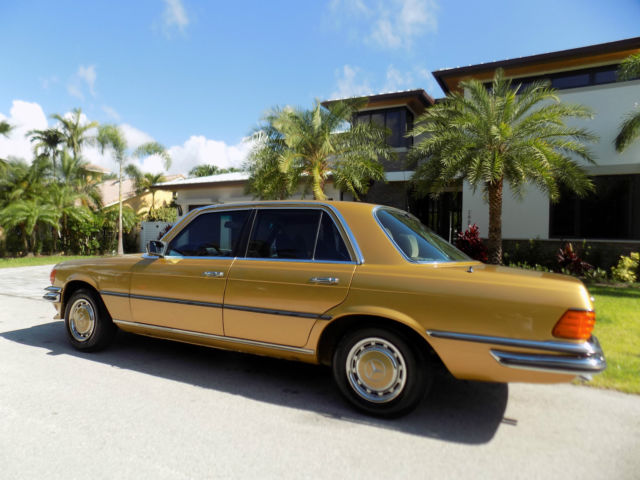 1977 Mercedes-Benz 200-Series - photo 5