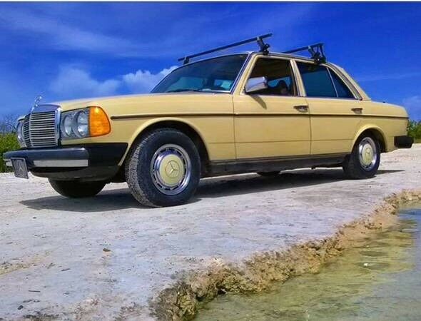 1977 Mercedes-Benz 300-Series