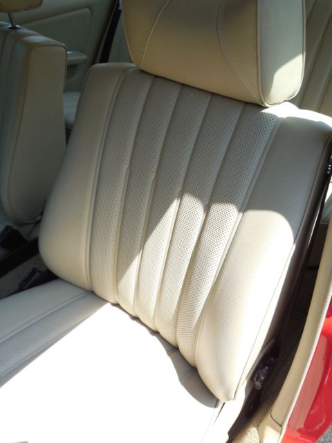 1977 Mercedes-Benz 200-Series low mile manual w123 Chassis, same as 240d,300d - photo 10