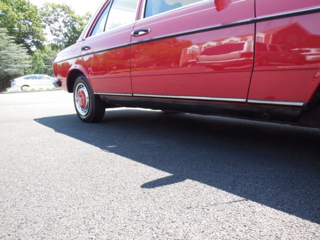 1977 Mercedes-Benz 200-Series low mile manual w123 Chassis, same as 240d,300d - photo 7