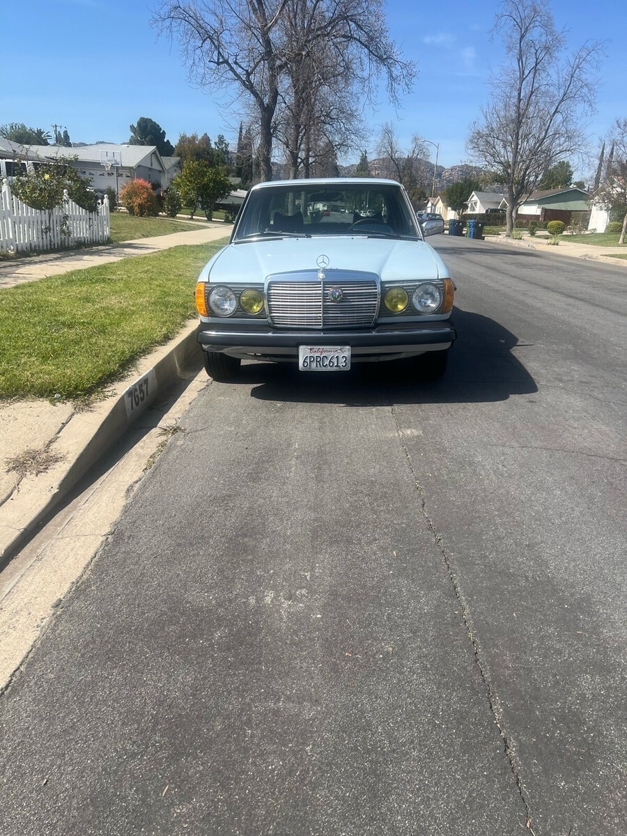 1977 Mercedes-Benz 240 D - photo 5