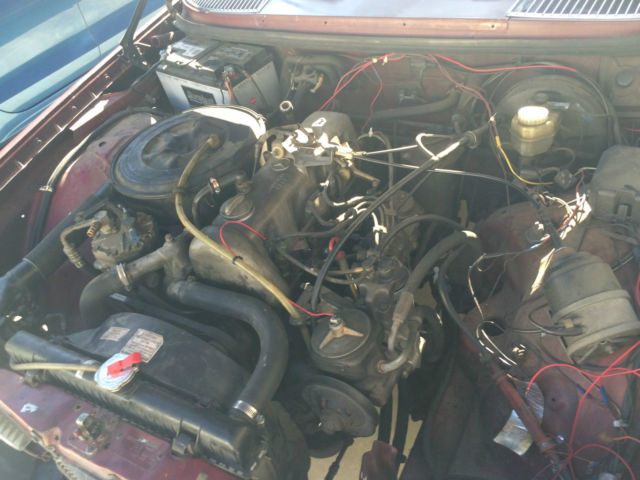 1977 Mercedes-Benz 200-Series 240d - photo 11
