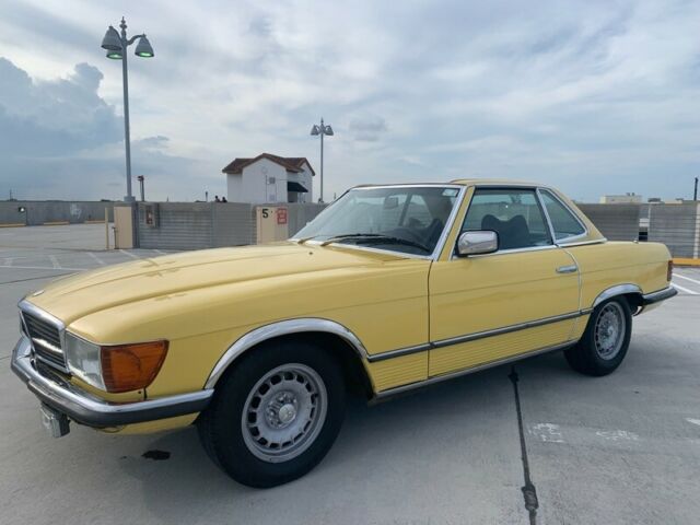 1977 Mercedes-Benz SL-Class Convertible - photo 2