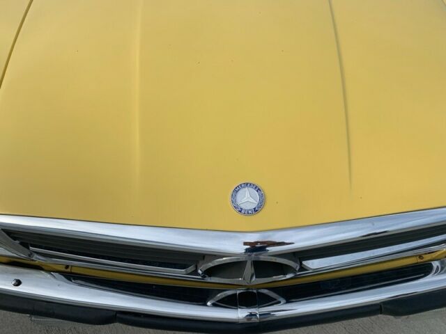 1977 Mercedes-Benz SL-Class Convertible - photo 9