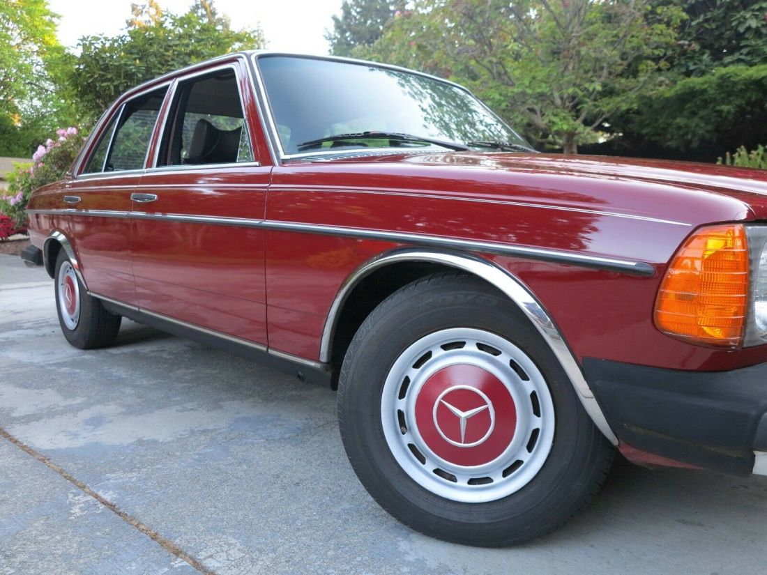 1977 Mercedes-Benz 300-Series 300D - photo 7