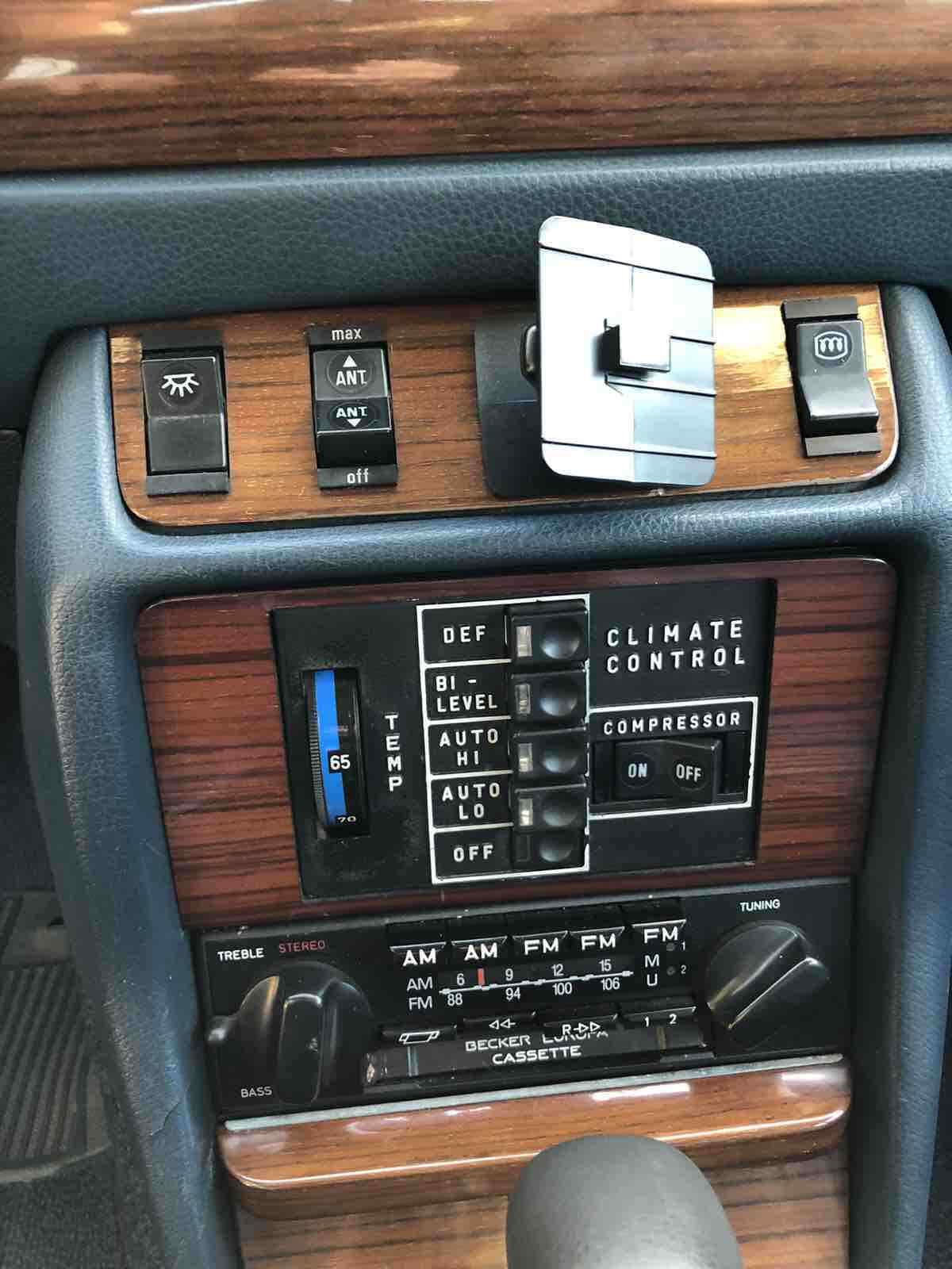 1977 Mercedes-Benz 300D blue - photo 9