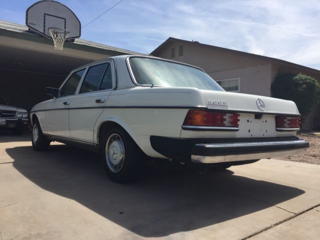 1977 Mercedes-Benz 300-Series 300D - photo 5