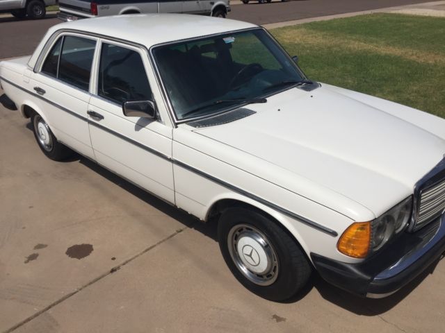 1977 Mercedes-Benz 300-Series 300D - photo 6