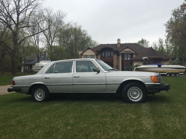 1977 Mercedes-Benz 400-Series - photo 7