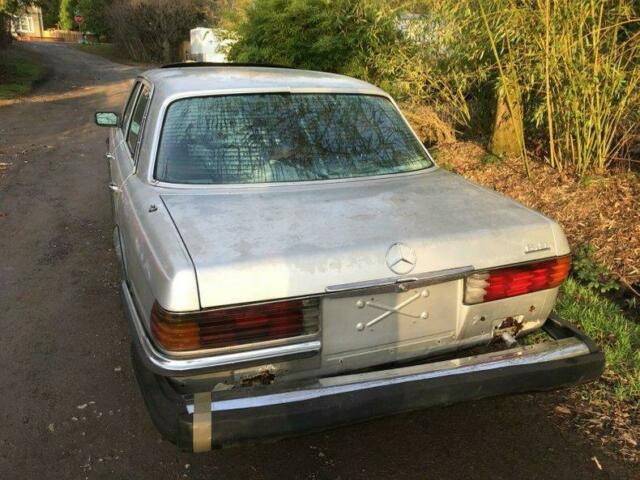 1977 Mercedes-Benz 400-Series 6.9 / 77,562 Actual Miles - photo 4