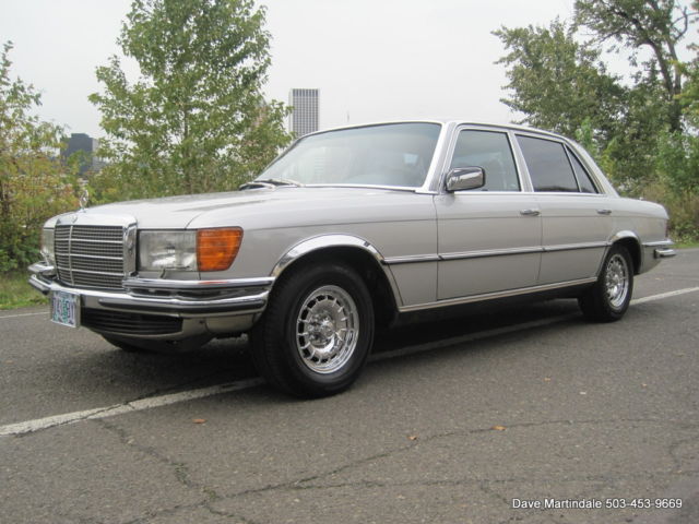 1977 Mercedes-Benz 400-Series