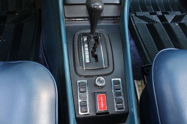 1977 Mercedes-Benz 400-Series - photo 10