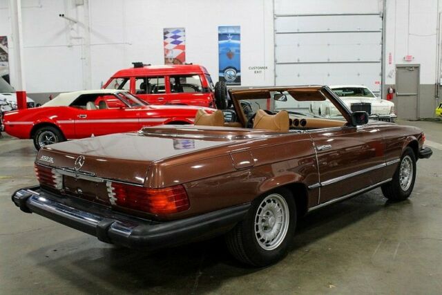 1977 Mercedes-Benz SL-Class -- - photo 5
