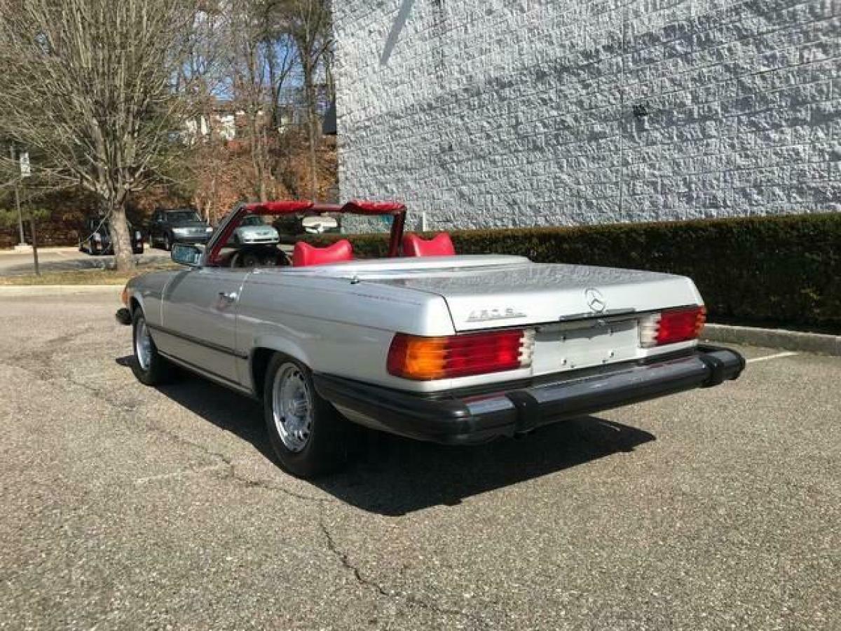 1977 Mercedes-Benz SL-Class 450 SL Convertible - photo 11