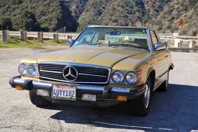 1977 Mercedes Benz 450 SL CollectablePaint in excellent shape except two dimples 1977 Mercedes-Benz SL-Class 450 SL