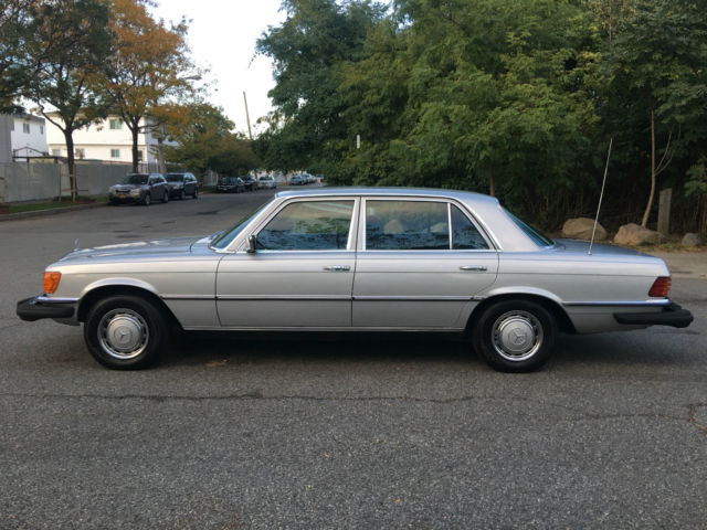 1977 Mercedes-Benz 400-Series 450SEL - photo 3