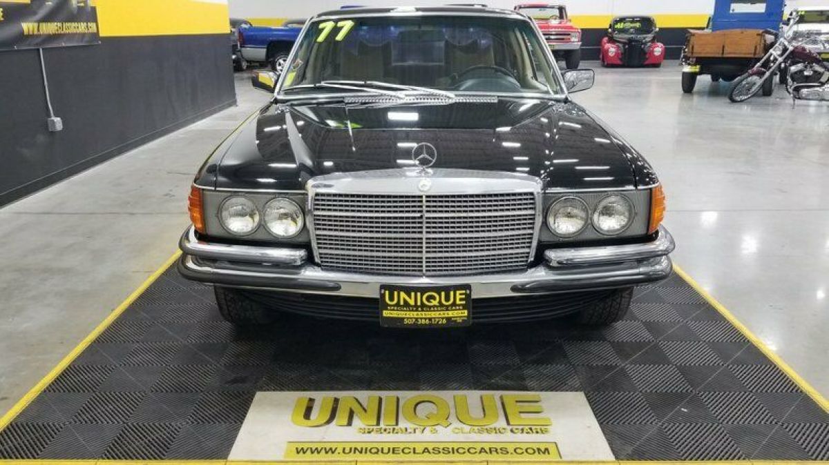 1977 Mercedes-Benz 450SEL Sedan - photo 5