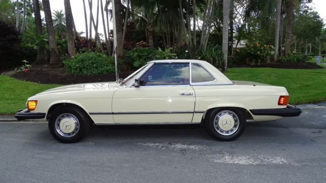 1977 Mercedes-Benz SL-Class ROADSTER - photo 2