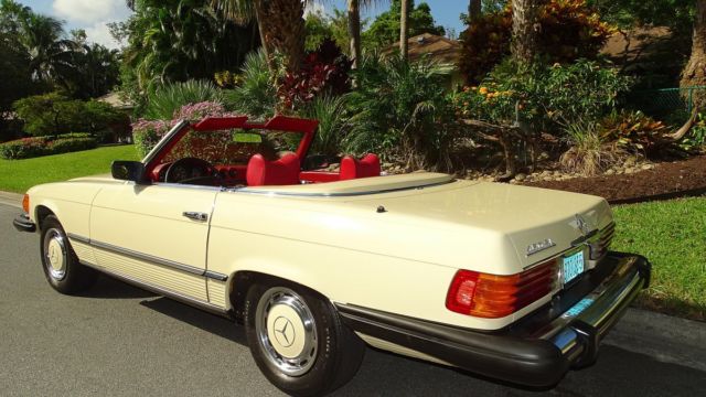 1977 Mercedes-Benz SL-Class ROADSTER - photo 5