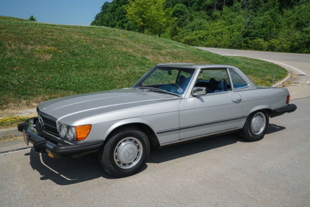 1977 Mercedes-Benz SL-Class Convertible - photo 5