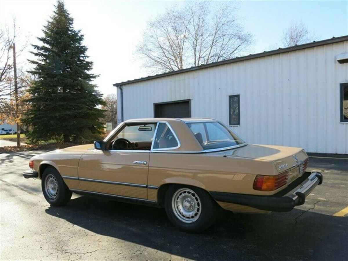 1977 Mercedes-Benz 450SL, Two Tops, Cold A/C, Sale/Trade - photo 6